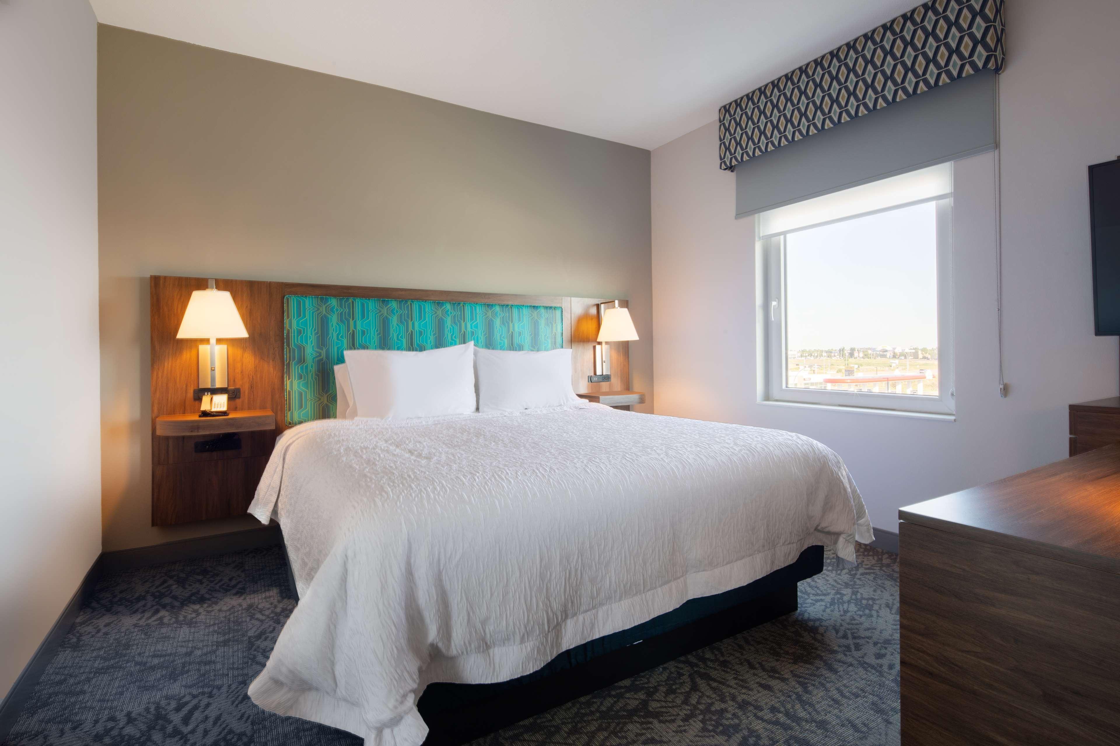Hampton Inn & Suites Edmonton St. Albert, Ab Bagian luar foto