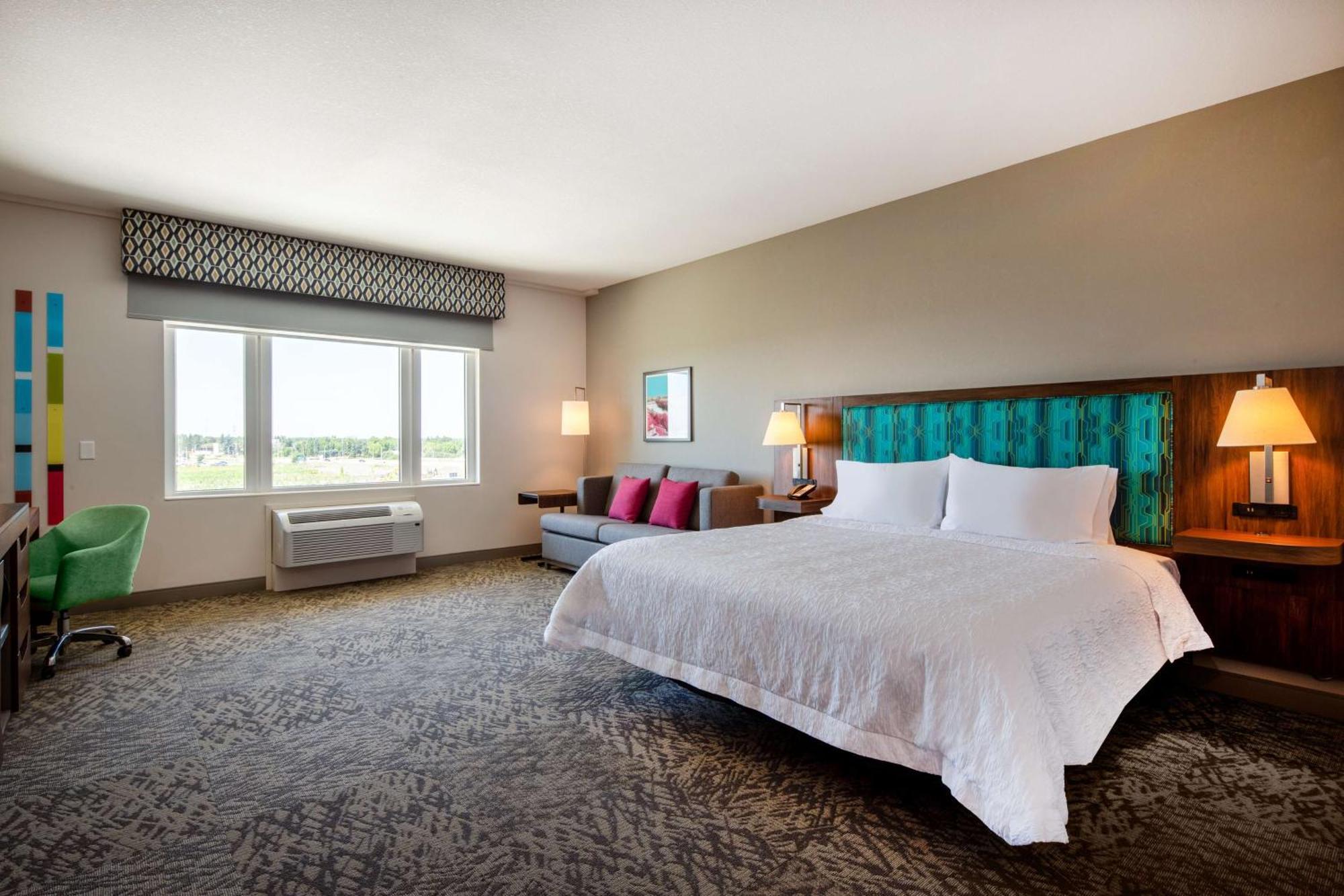 Hampton Inn & Suites Edmonton St. Albert, Ab Bagian luar foto
