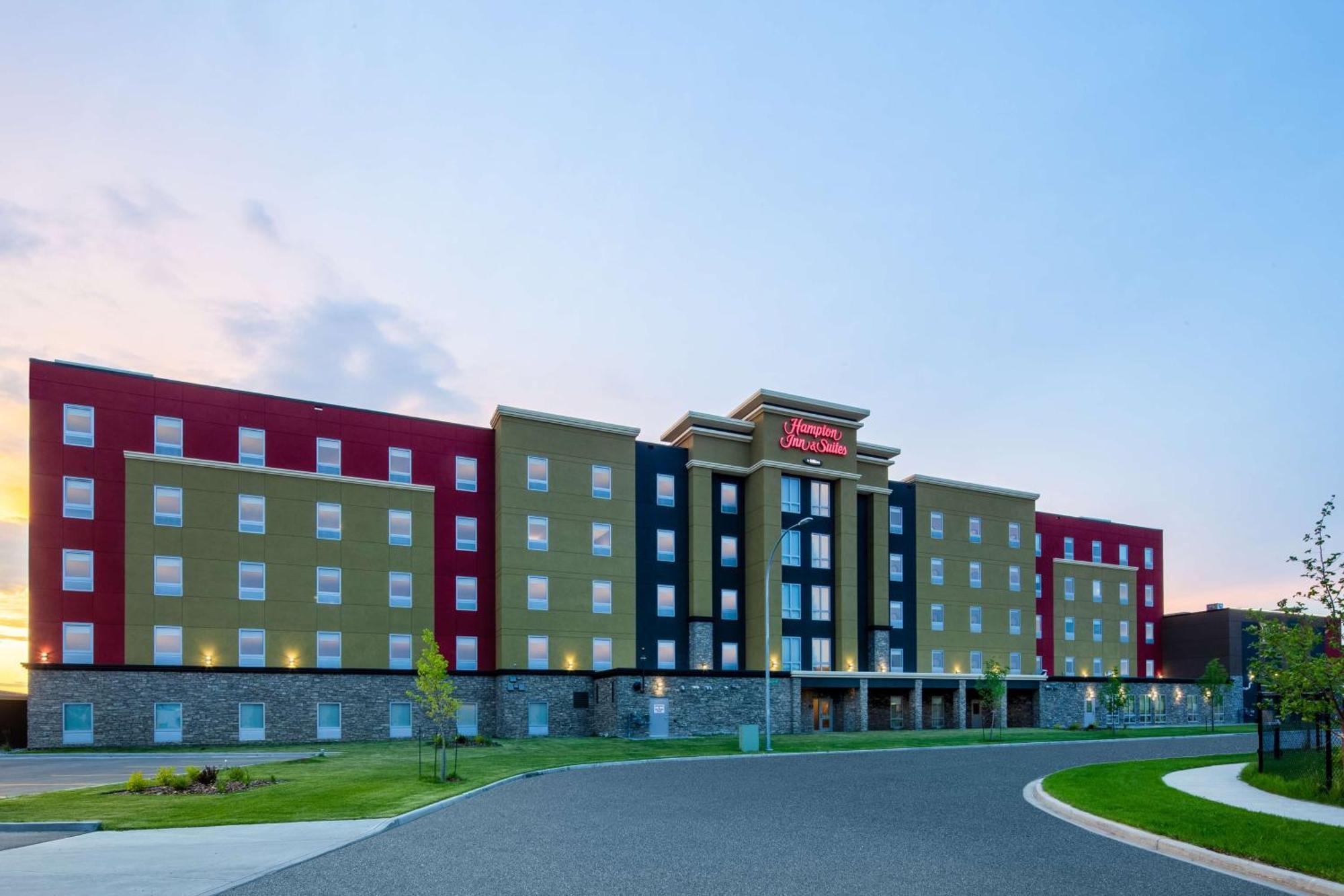 Hampton Inn & Suites Edmonton St. Albert, Ab Bagian luar foto