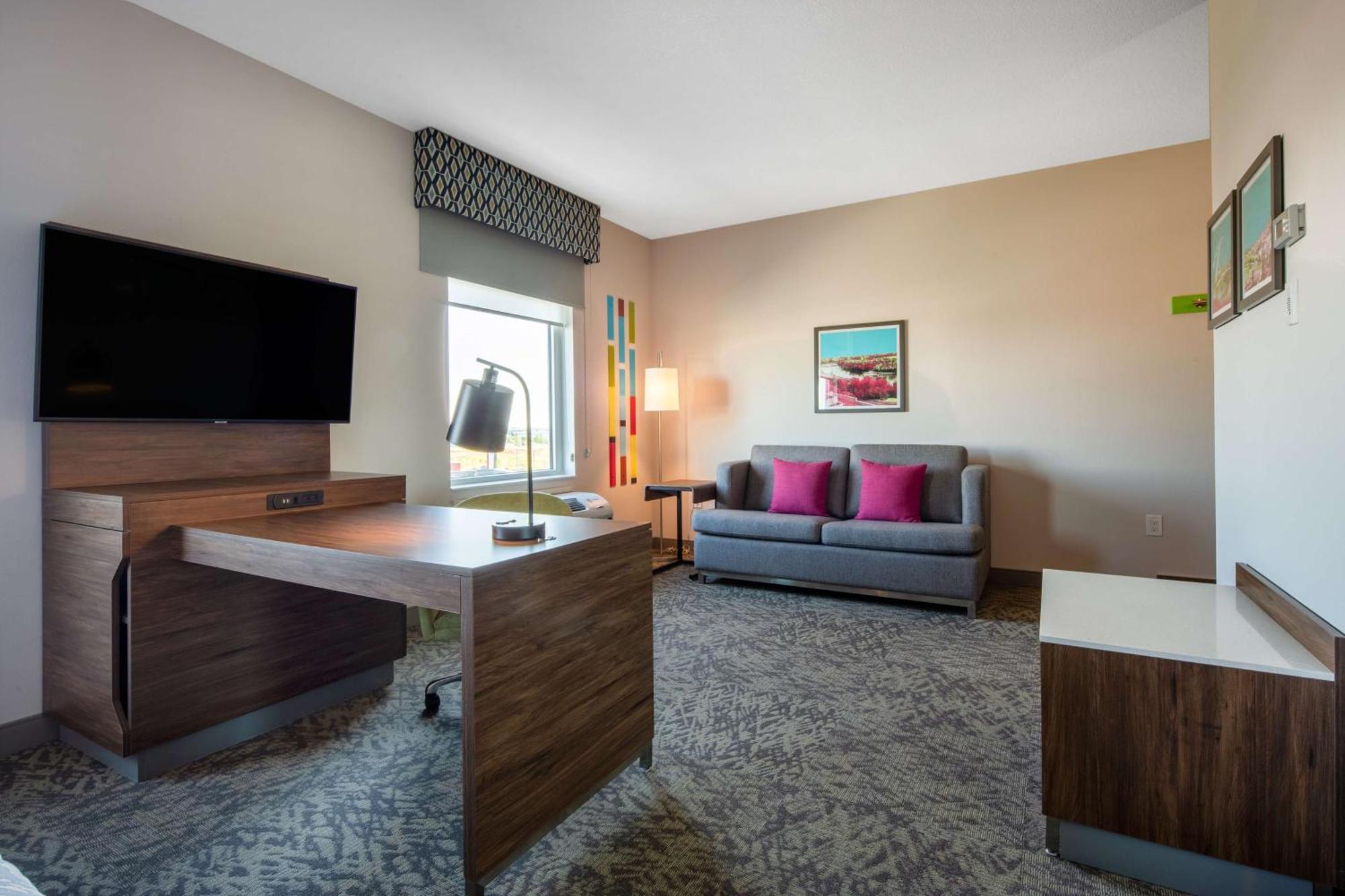Hampton Inn & Suites Edmonton St. Albert, Ab Bagian luar foto