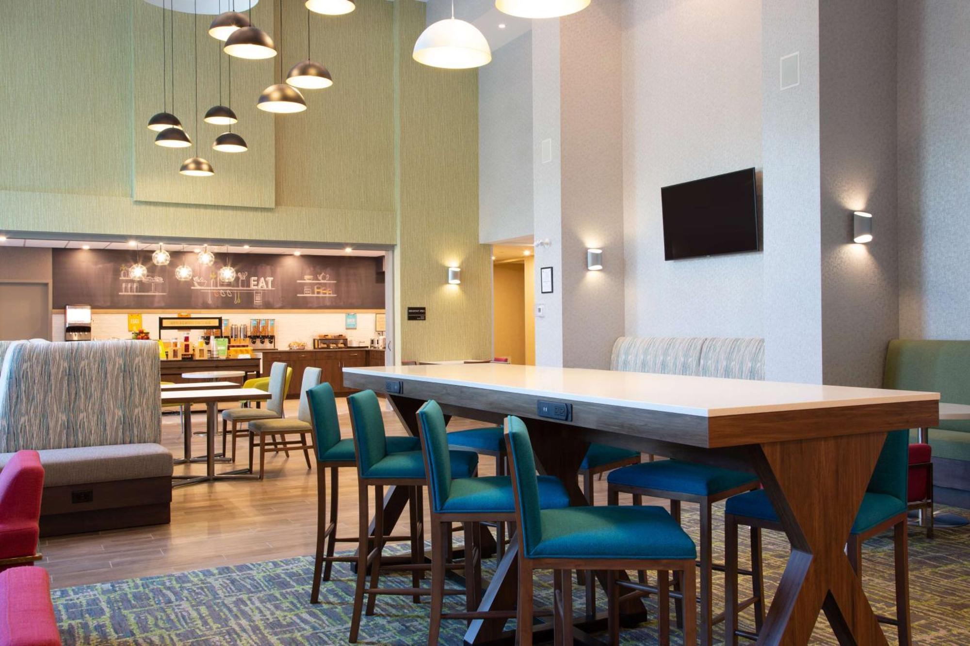 Hampton Inn & Suites Edmonton St. Albert, Ab Bagian luar foto
